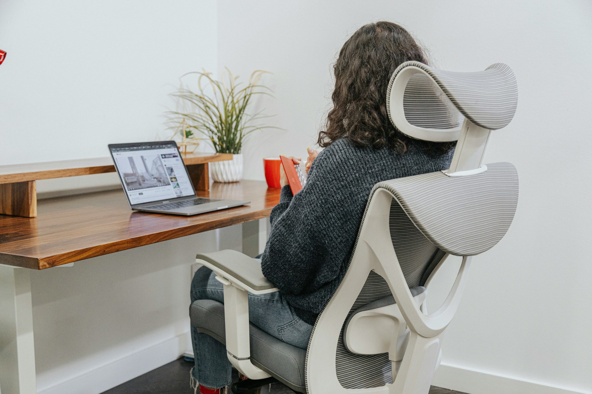 Ergonomické pracovní místo